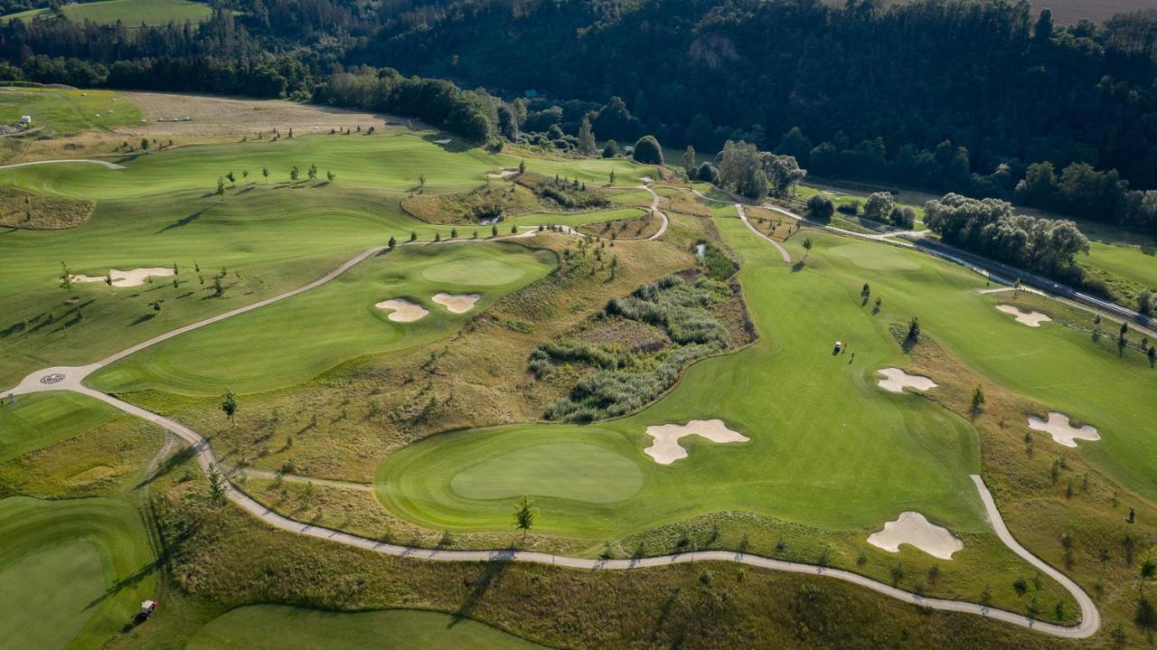 Panorama Golf Resort Kácov Exterior photo